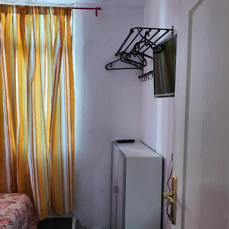 Full Flats And With Shared Toilet Wifi Free San Fernando Apartment *
