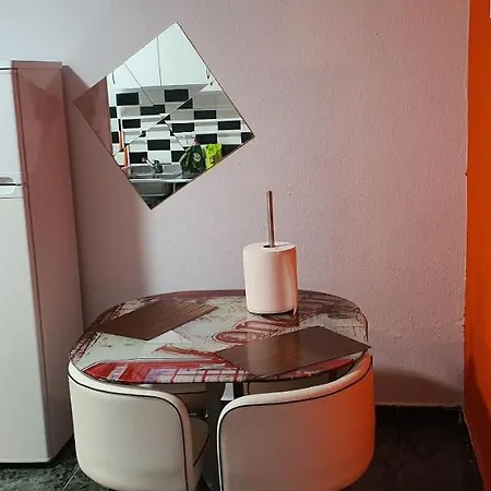 Full Flats And With Shared Toilet Wifi Free San Fernando Apartment *
