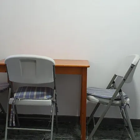 Full Flats And With Shared Toilet Wifi Free San Fernando *